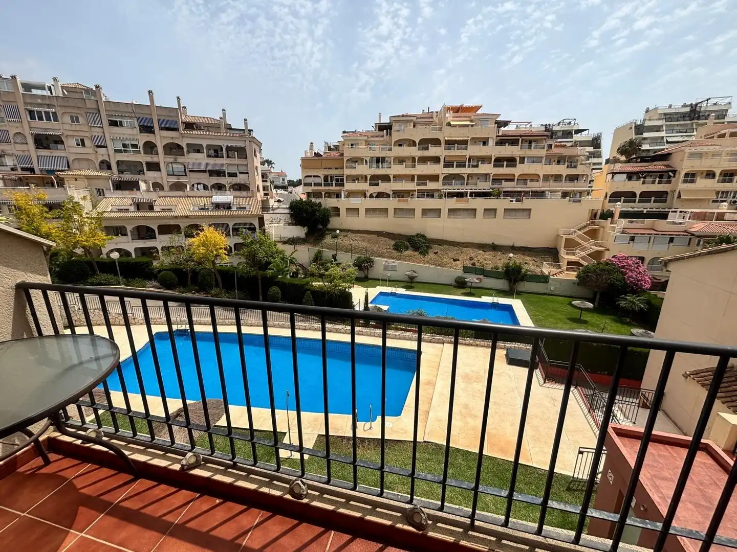 Piscina de Apartamento en venta en Benalmádena con Aire acondicionado, Calefacción y Jardín privado