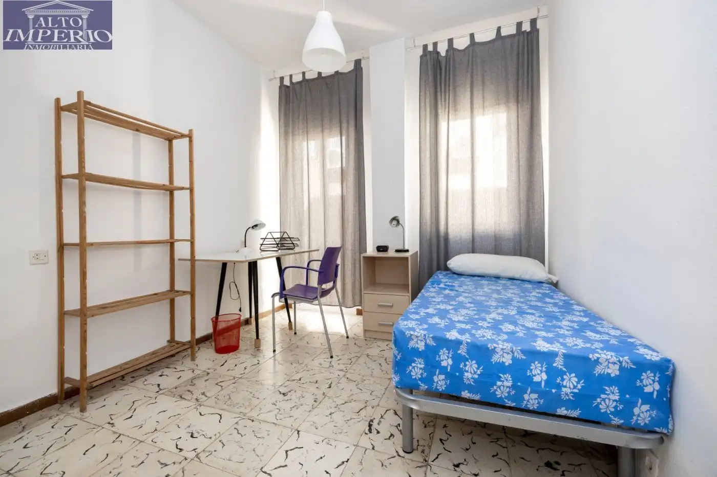 Habitación de Piso de alquiler en Granada