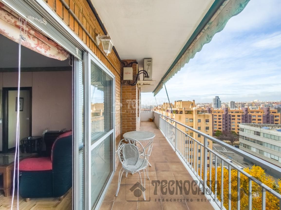 Terrassa de Pis en venda en  Madrid Capital amb Aire condicionat, Calefacció i Parquet