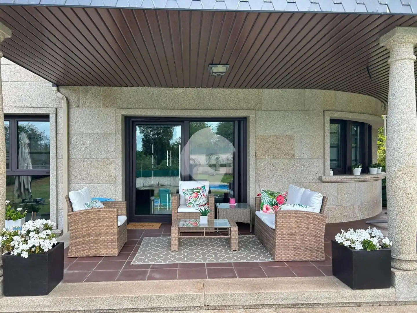 Terraza de Casa o chalet en venta en San Cibrao das Viñas con Calefacción, Jardín privado y Piscina