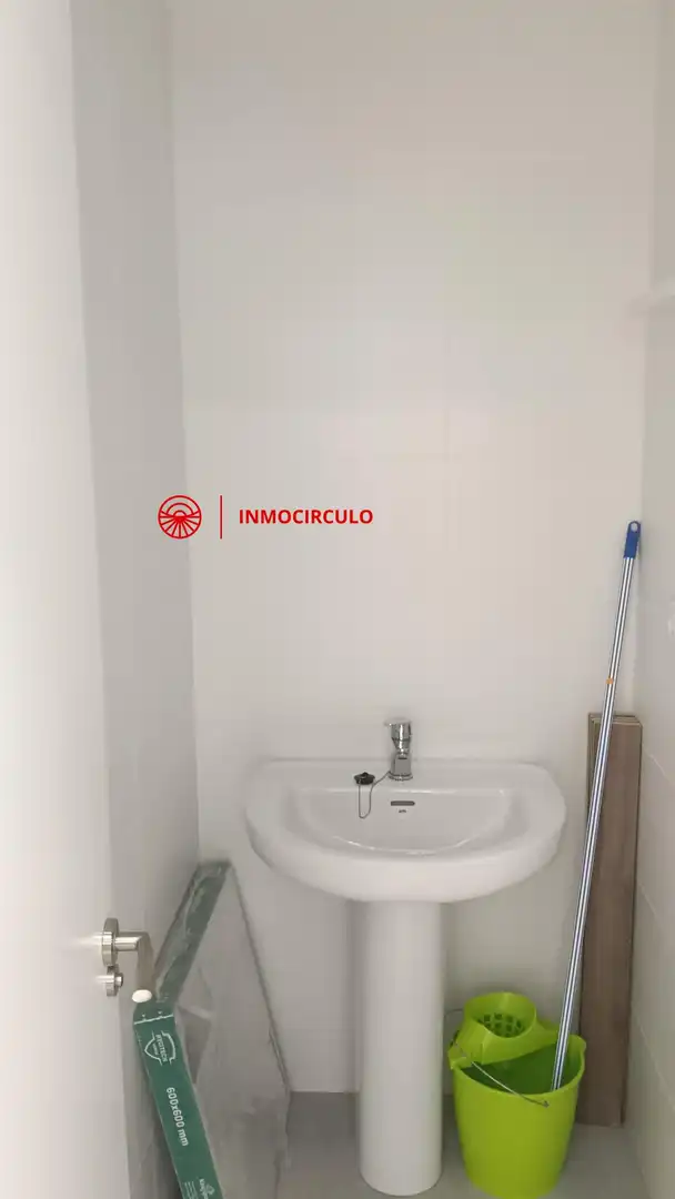Bany de Local de lloguer en Burgos