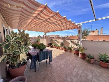 Dúplex amb ascensor en venda a Joaquín marin