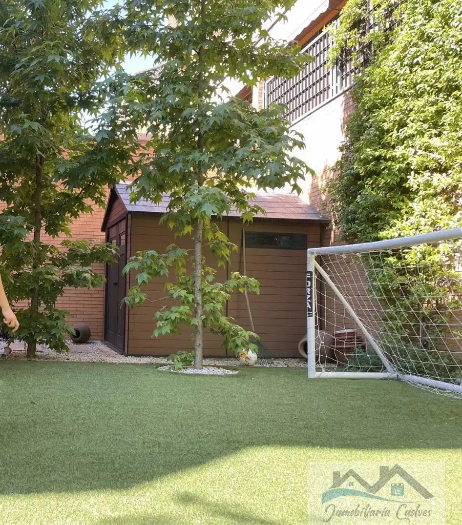 Ground floor for rent in Boadilla del Monte, Madrid