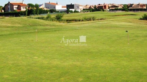 Foto 4 von Residential zum Verkauf in Avenida de las Navas, 192, Aldeamayor de San Martín, Valladolid