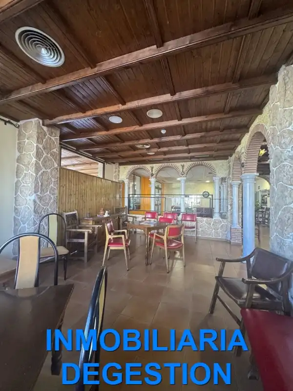 Inmuebles singulares con ascensor en venta en Calle Cerro de la Llana, imagen 12