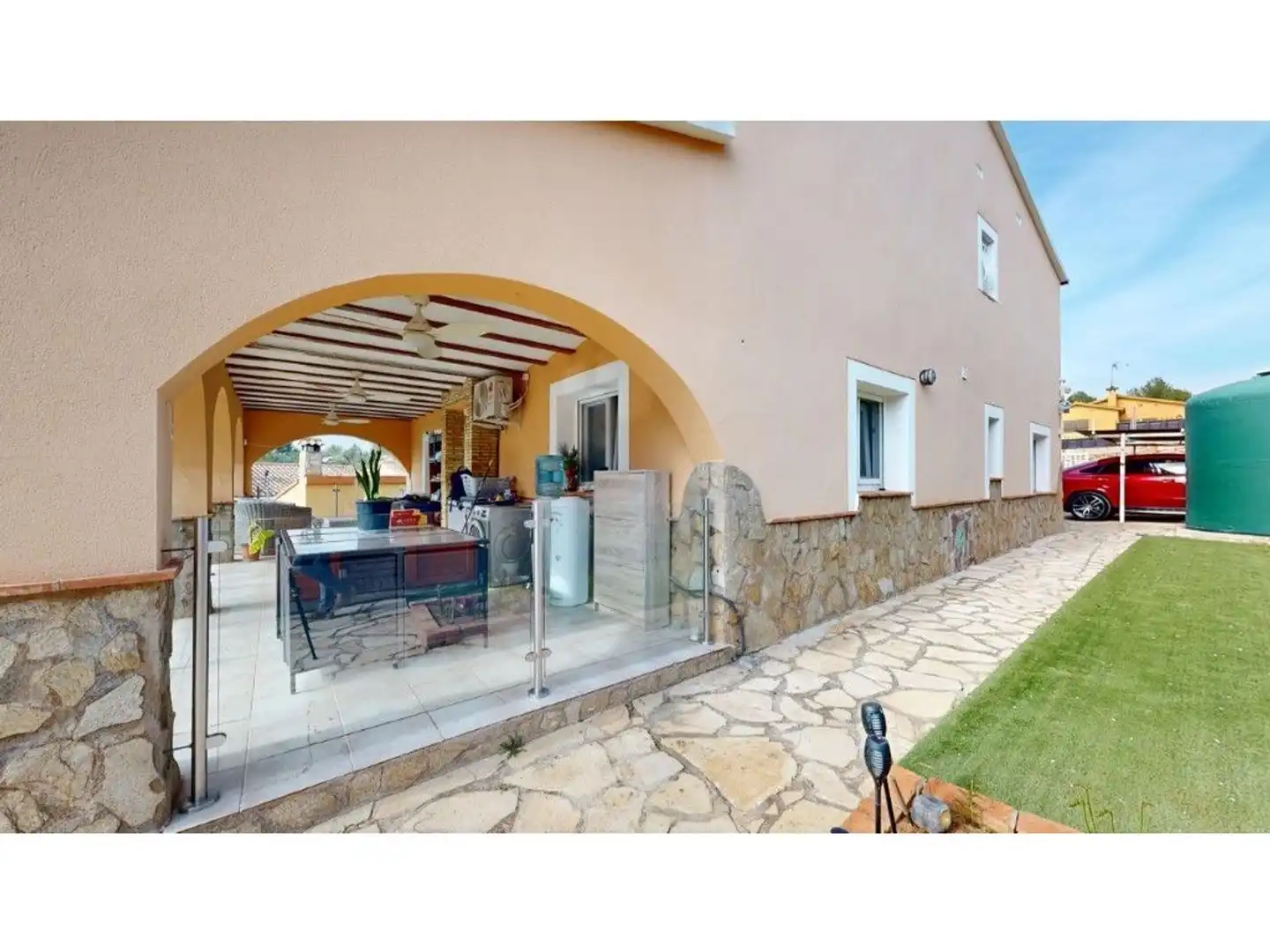 Vista exterior de Casa o xalet en venda en Vilafamés amb Aire condicionat, Calefacció i Jardí privat