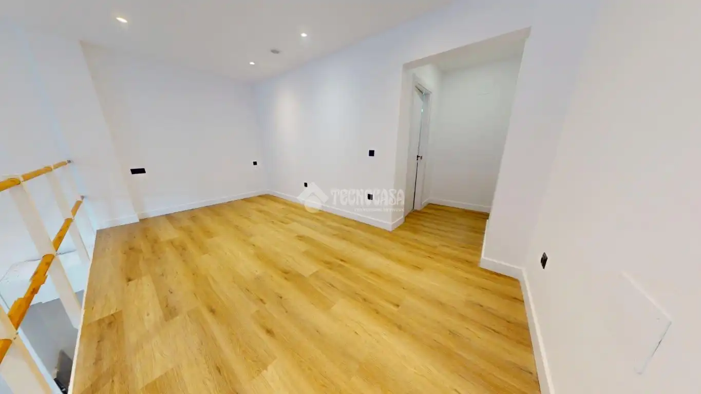 Loft en venta en Adelfas
