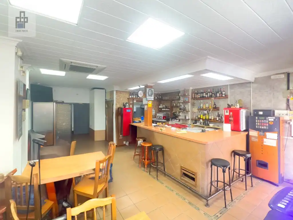 Geschaftsraum zum Verkauf in Castelldefels