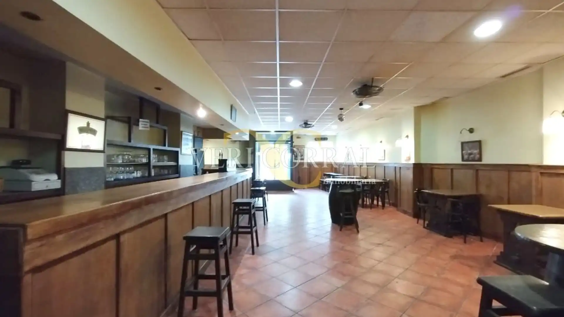 Local en venta en Parres