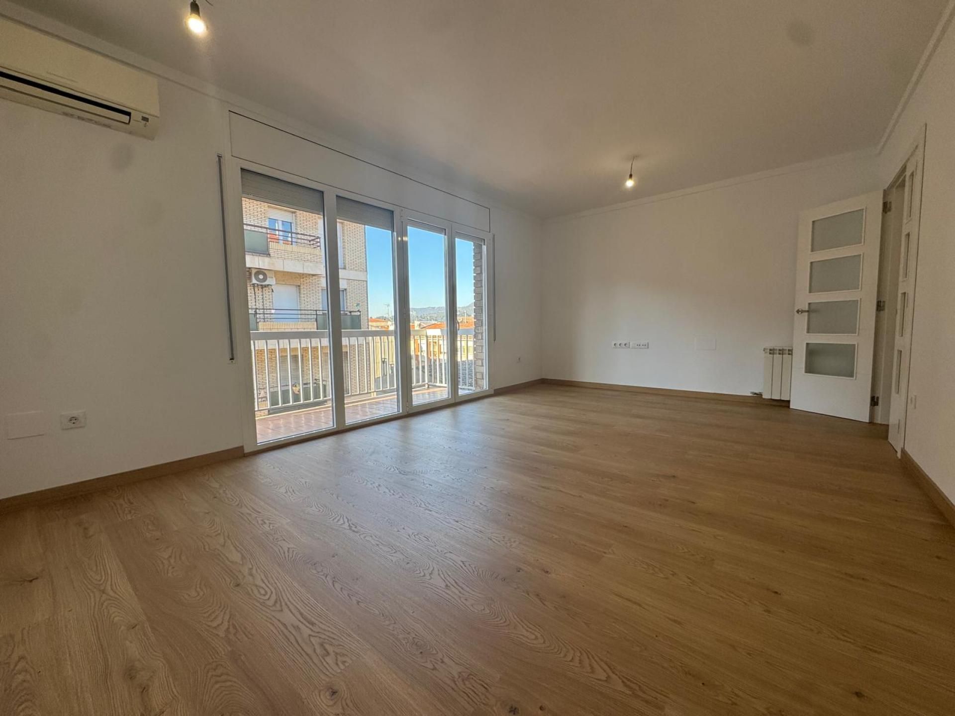 Living room of Flat for sale in Manresa  with Heating, Storage room and Oven