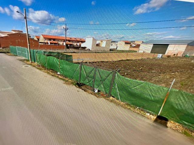 Terreno residencial en Venta en Calle Francisco Pizarro en Piedrabuena