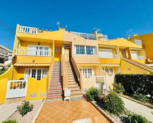 Exterior view of Single-family semi-detached for sale in Torrevieja  with Air Conditioner and Terrace