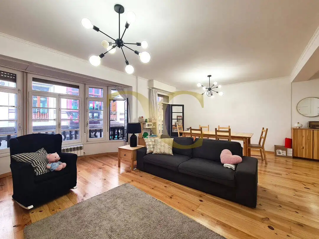 Sala de estar de Piso en venta en Gijón  con Calefacción, Terraza y Balcón