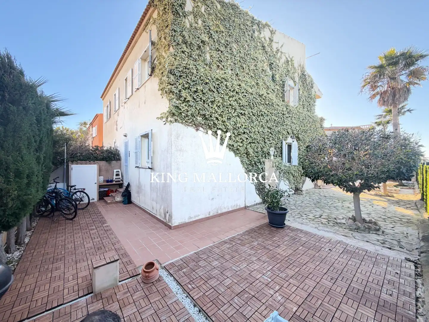Vista exterior de Casa adosada en venda en Llucmajor amb Aire condicionat, Calefacció i Jardí privat