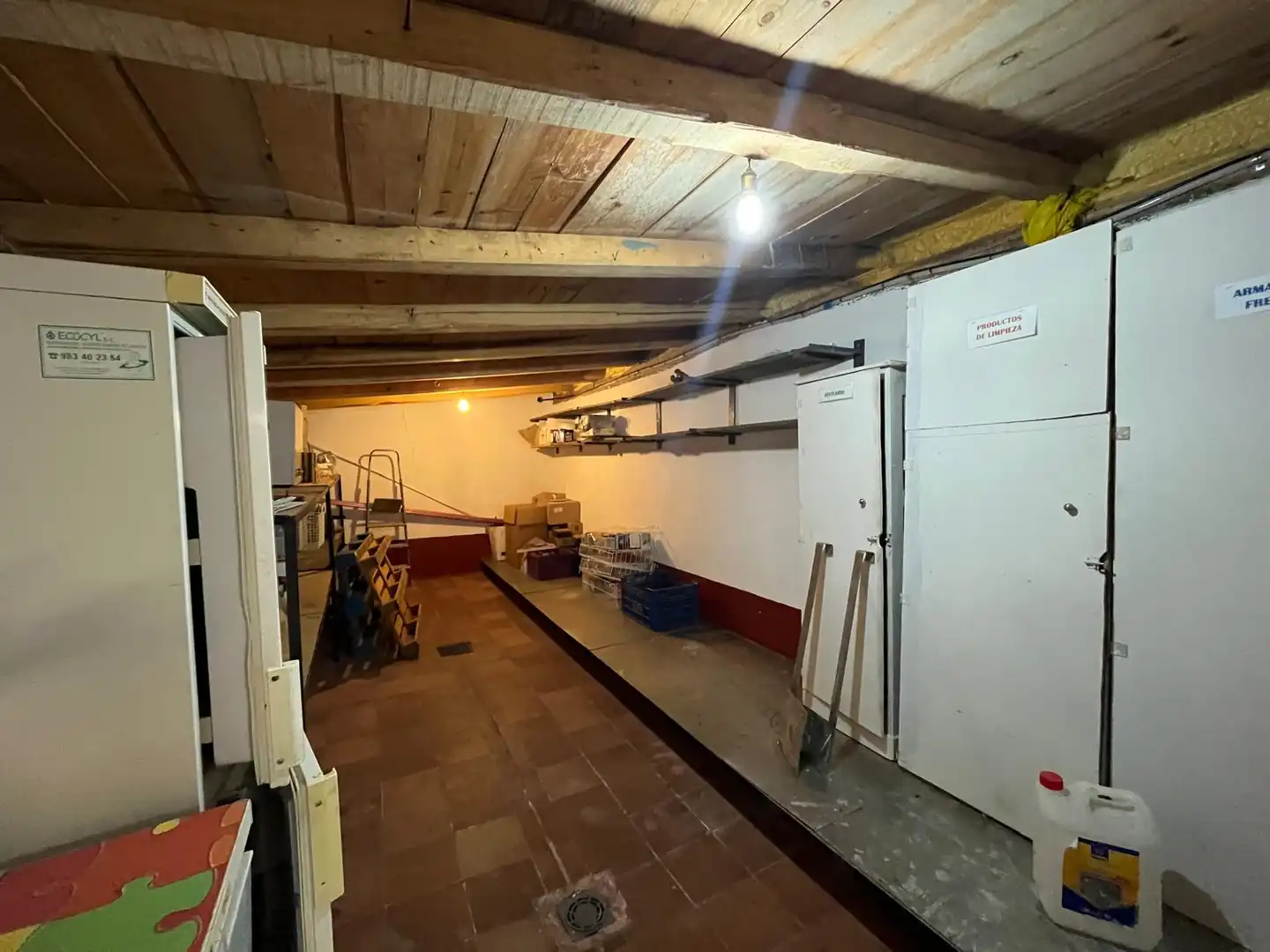 Local en venta en Santibáñez de Valcorba con Amueblado