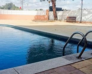 Piscina de Planta baixa en venda en El Vendrell amb Calefacció, Jardí privat i Terrassa