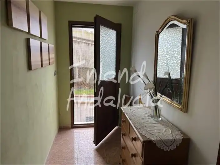 Casa adosada en venta en Alcalá la Real con Terraza y Internet