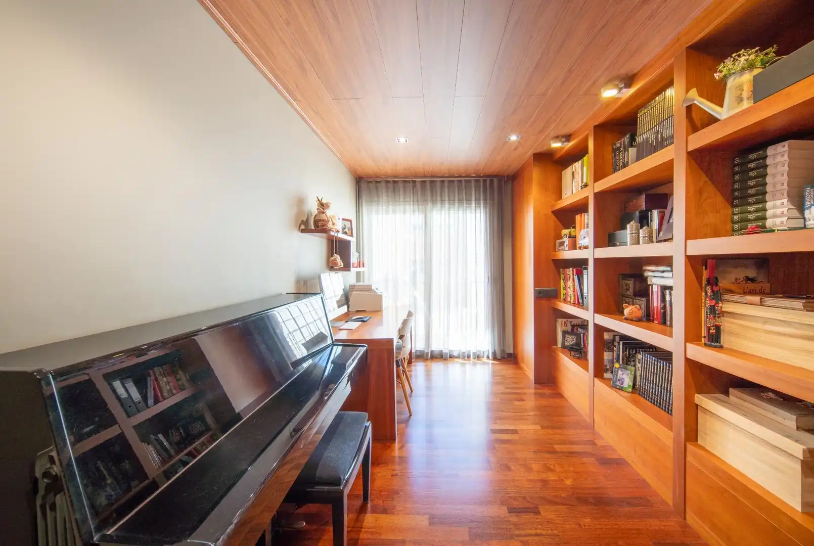 Sala de estar de Piso en venta en Igualada con Aire acondicionado, Calefacción y Parquet