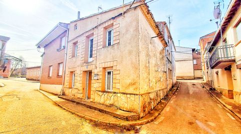 Foto 2 de Casa adosada en venda a Calle Portugal, 24, Espejón, Soria