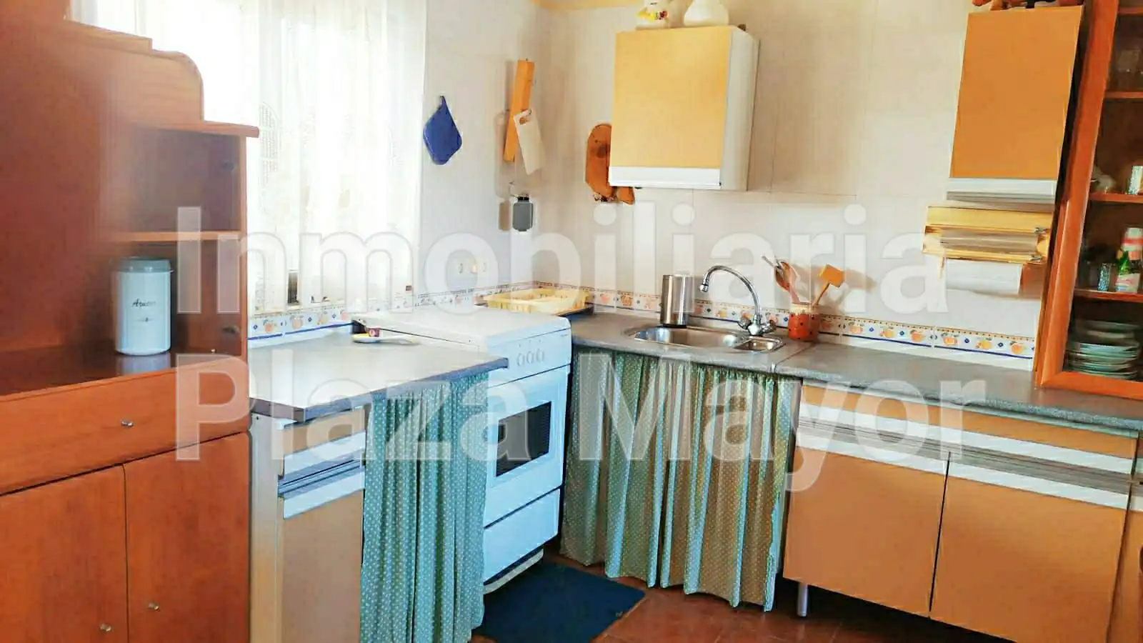 Cocina de Casa o chalet en venta en Calvarrasa de Arriba con Jardín privado