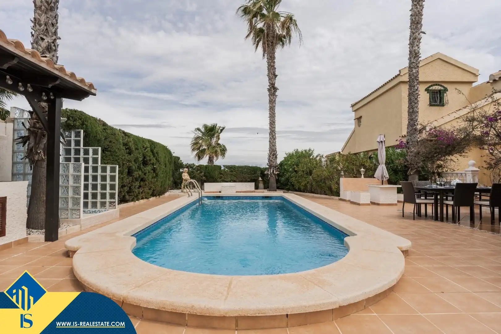 Chalet con piscina en venta en Gran Alacant, imagen 2