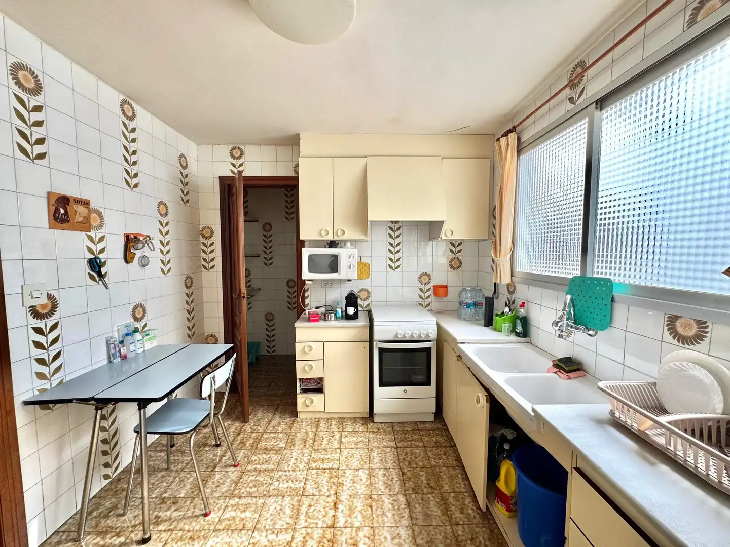 Kitchen of Flat for sale in Gandia  with Air Conditioner and Balcony