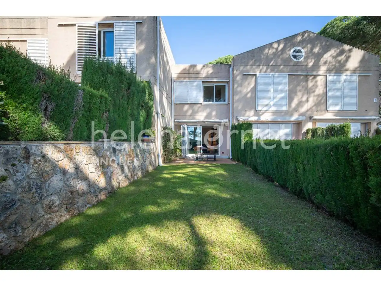 Vista exterior de Casa o xalet en venda en Sant Feliu de Guíxols amb Calefacció, Jardí privat i Terrassa