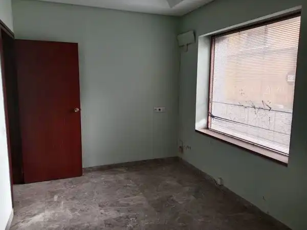 Gewerbefläche zum Verkauf in Avenida Juan Carlos I 28, imagen 4