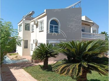Villa avec piscine à vendre à Manantiales - Lagar - Cortijo