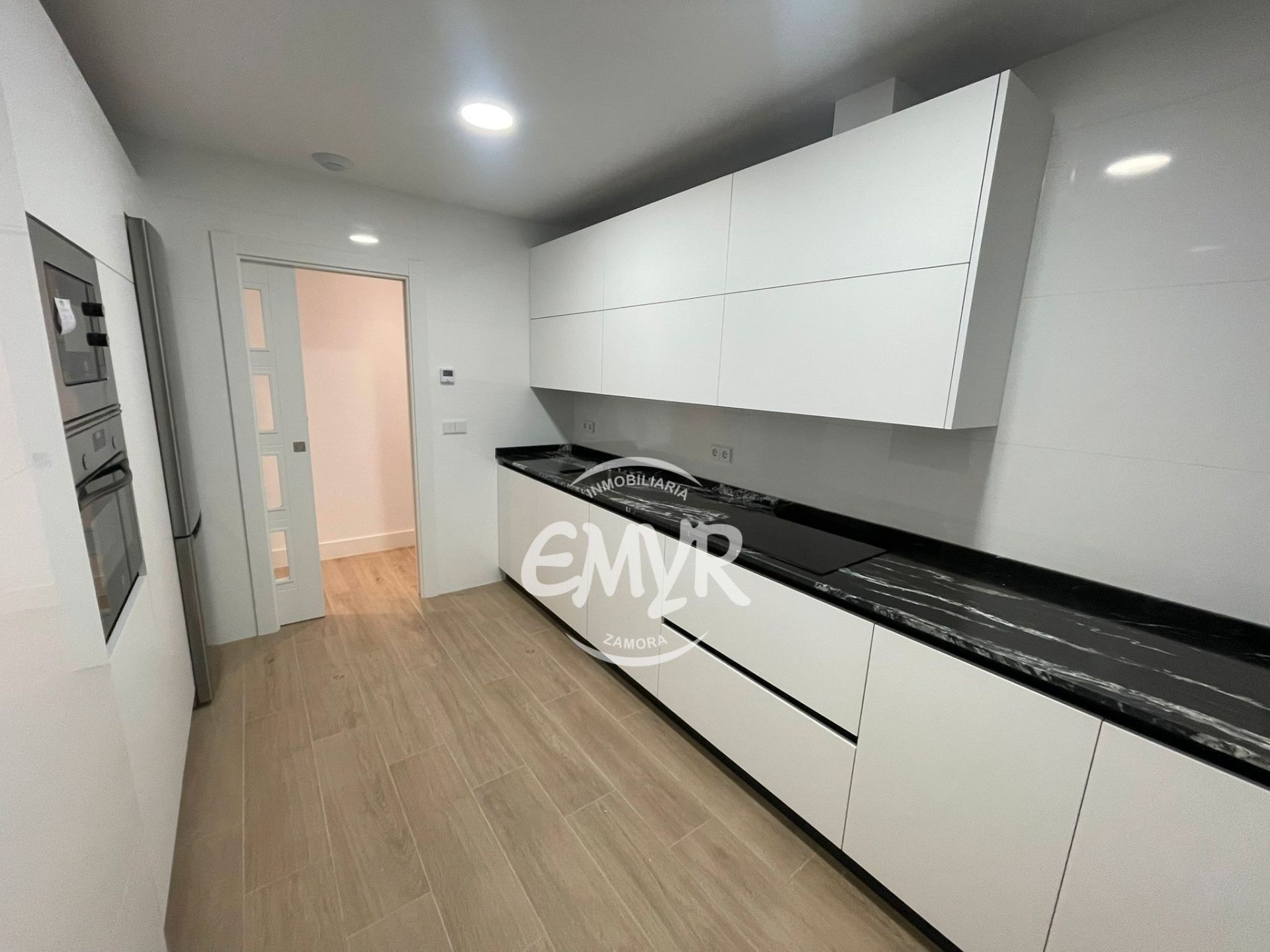 Kitchen of Apartment to rent in Zamora Capital   with Heating, Furnished and Oven