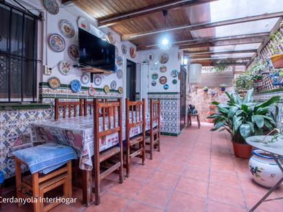 Casa adosada en venda en Santa Coloma de Gramenet amb Aire condicionat, Calefacció i Terrassa