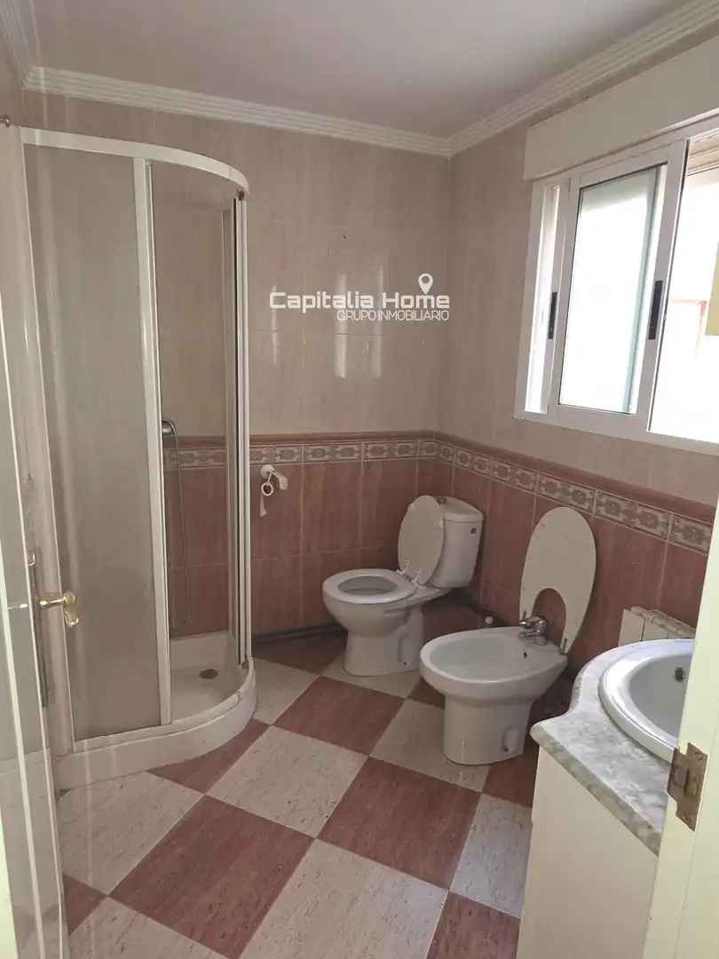 Bathroom of Flat for sale in Ibi  with Air Conditioner, Heating and Terrace