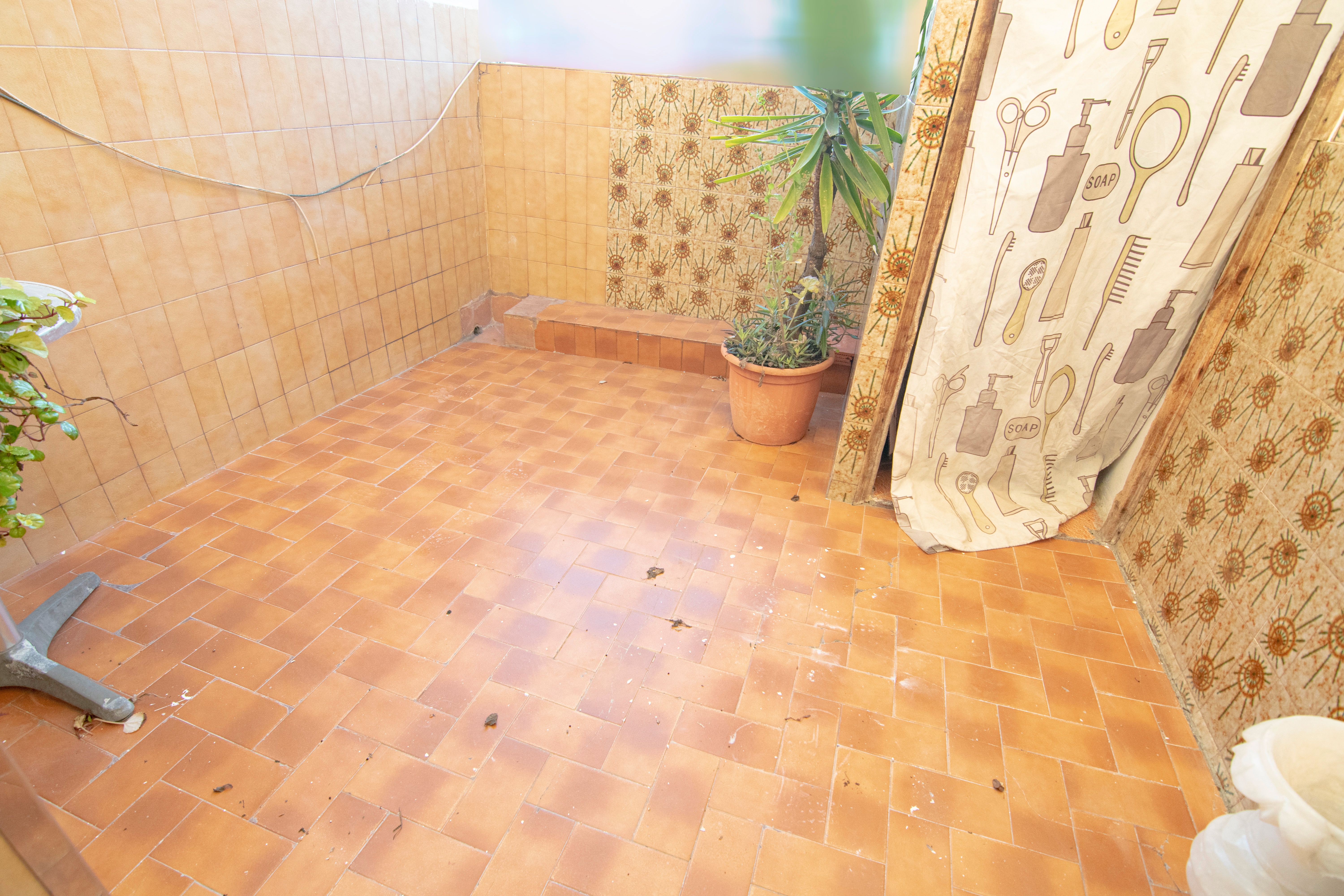 Bany de Àtic en venda en  Barcelona Capital amb Terrassa