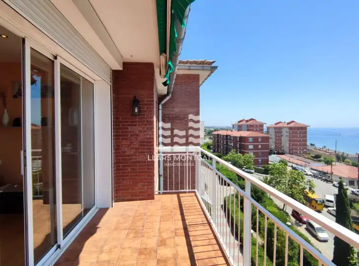 Exterior view of Attic for sale in Montgat  with Heating, Parquet flooring and Terrace