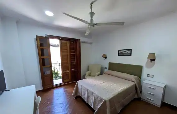 Habitación de Casa o chalet de alquiler en Linares con Aire acondicionado, Terraza y Amueblado