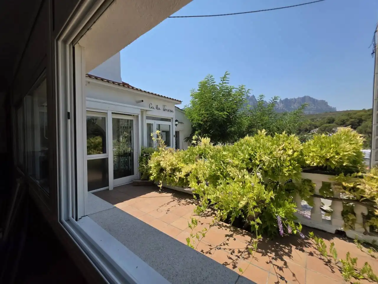 Terrasse von Geschaftsraum zur Miete in Vacarisses mit Klimaanlage