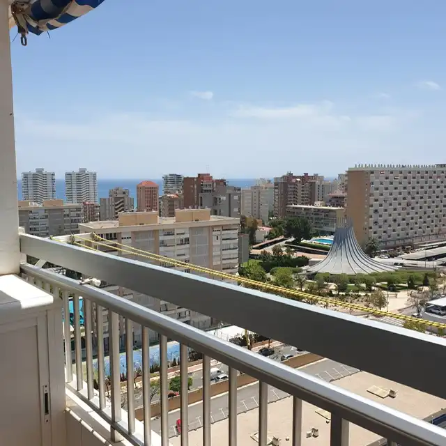 Piso de alquiler en Avenida Benidorm, Playa de San Juan