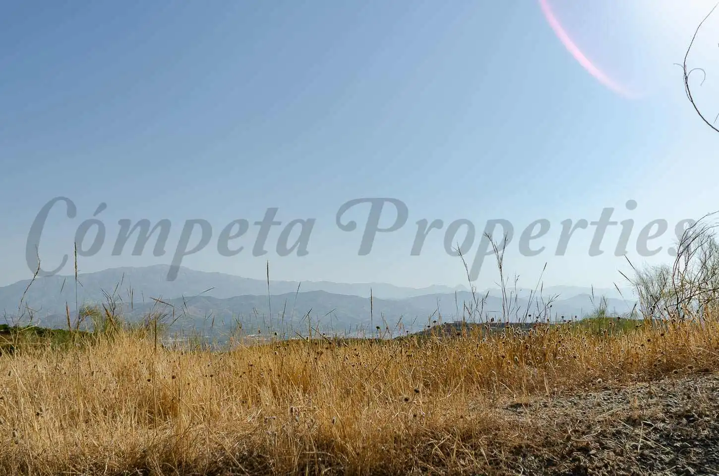 Country house zum Verkauf in Vélez-Málaga mit Privatgarten, Terrasse und Schwimmbad