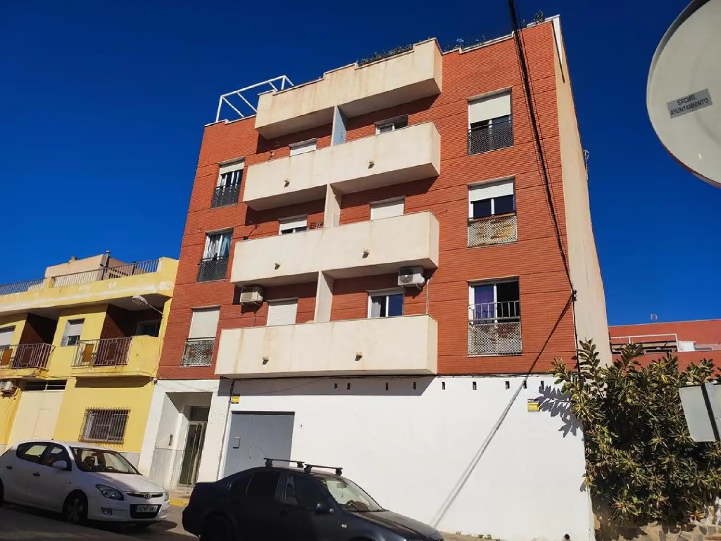 Vista exterior de Pis en venda en El Ejido