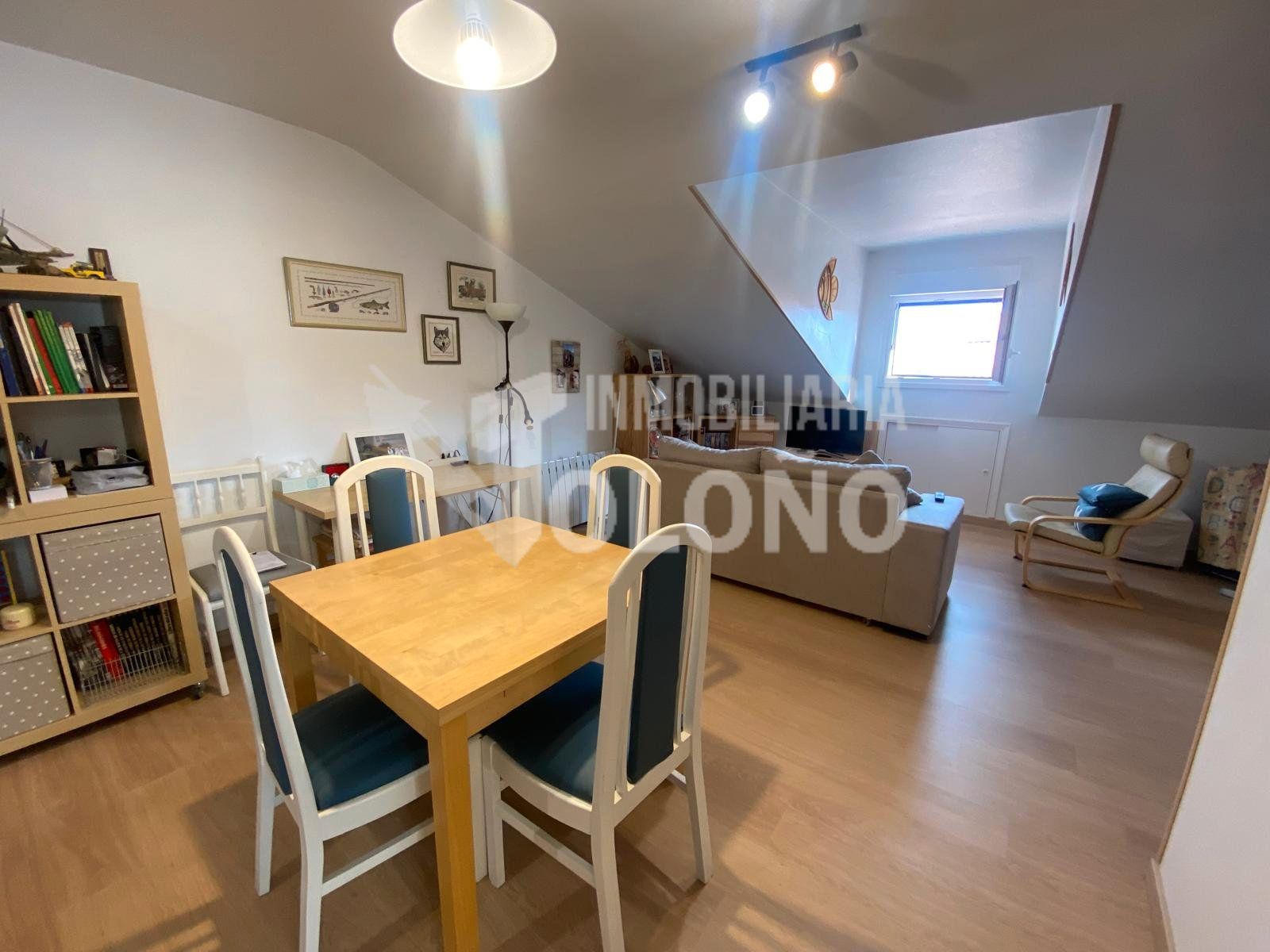Wohnzimmer von Dachboden zum verkauf in Casalarreina
