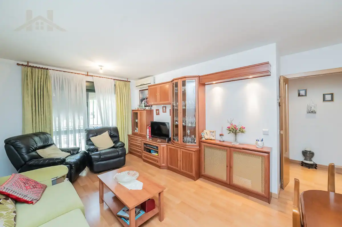 Living room of Flat for sale in Pinto  with Air Conditioner, Heating and Storage room