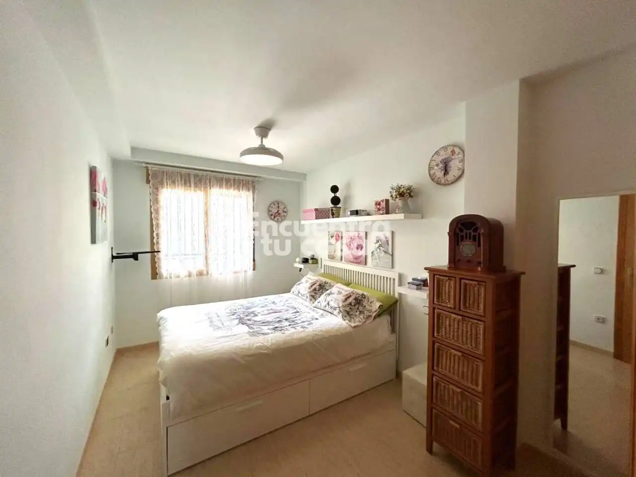 Habitación de Piso en venta en Polop con Amueblado y Alarma
