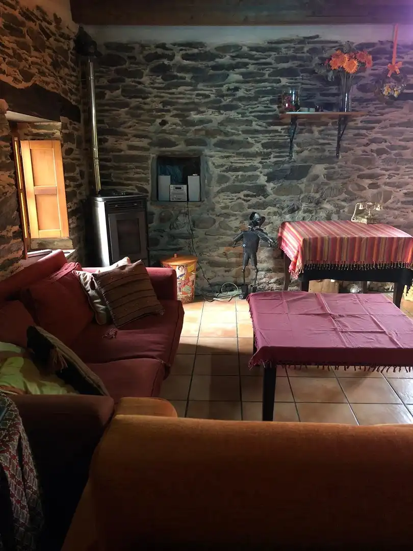 Living room of Houses for sale in Cubillos del Sil  with Terrace and Furnished
