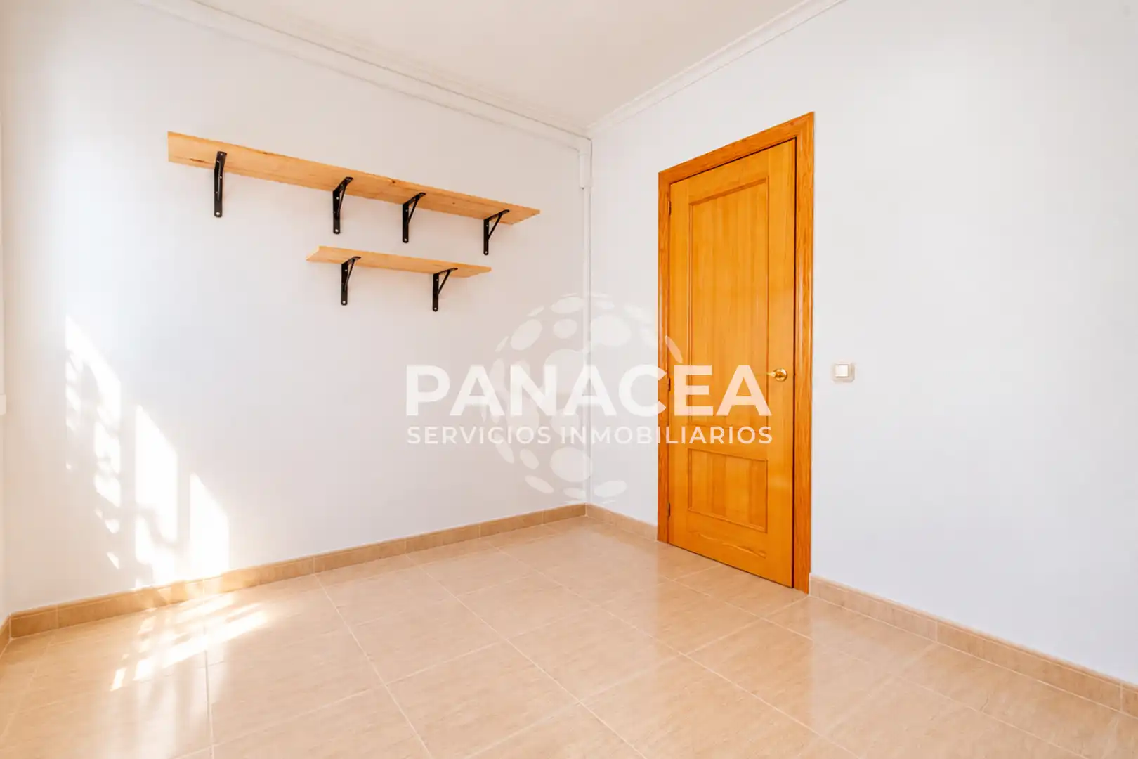 Flat for sale in Roquetas de Mar ciudad