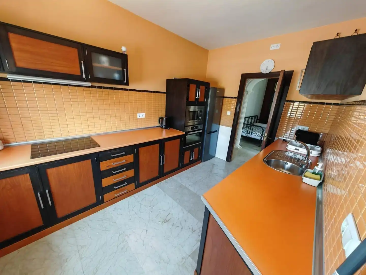 Cocina de Apartamento de alquiler en Sanlúcar de Barrameda con Aire acondicionado y Amueblado
