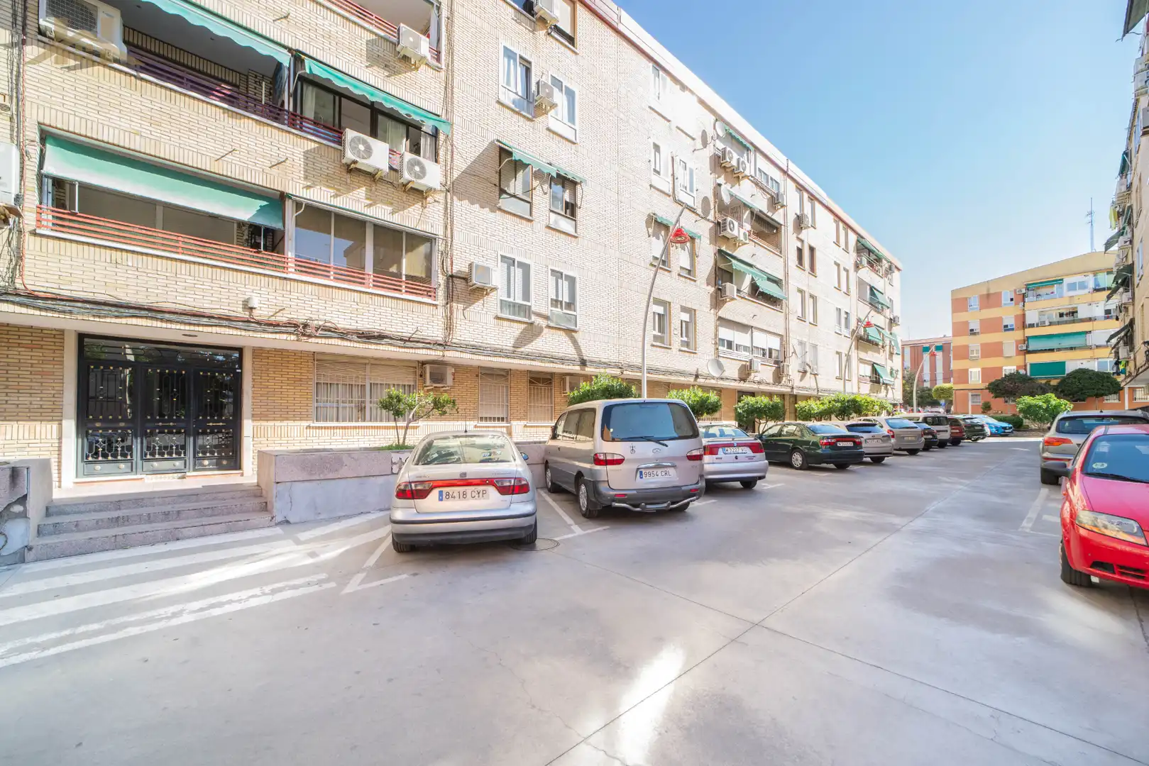 Vista exterior de Piso en venta en Parla con Trastero