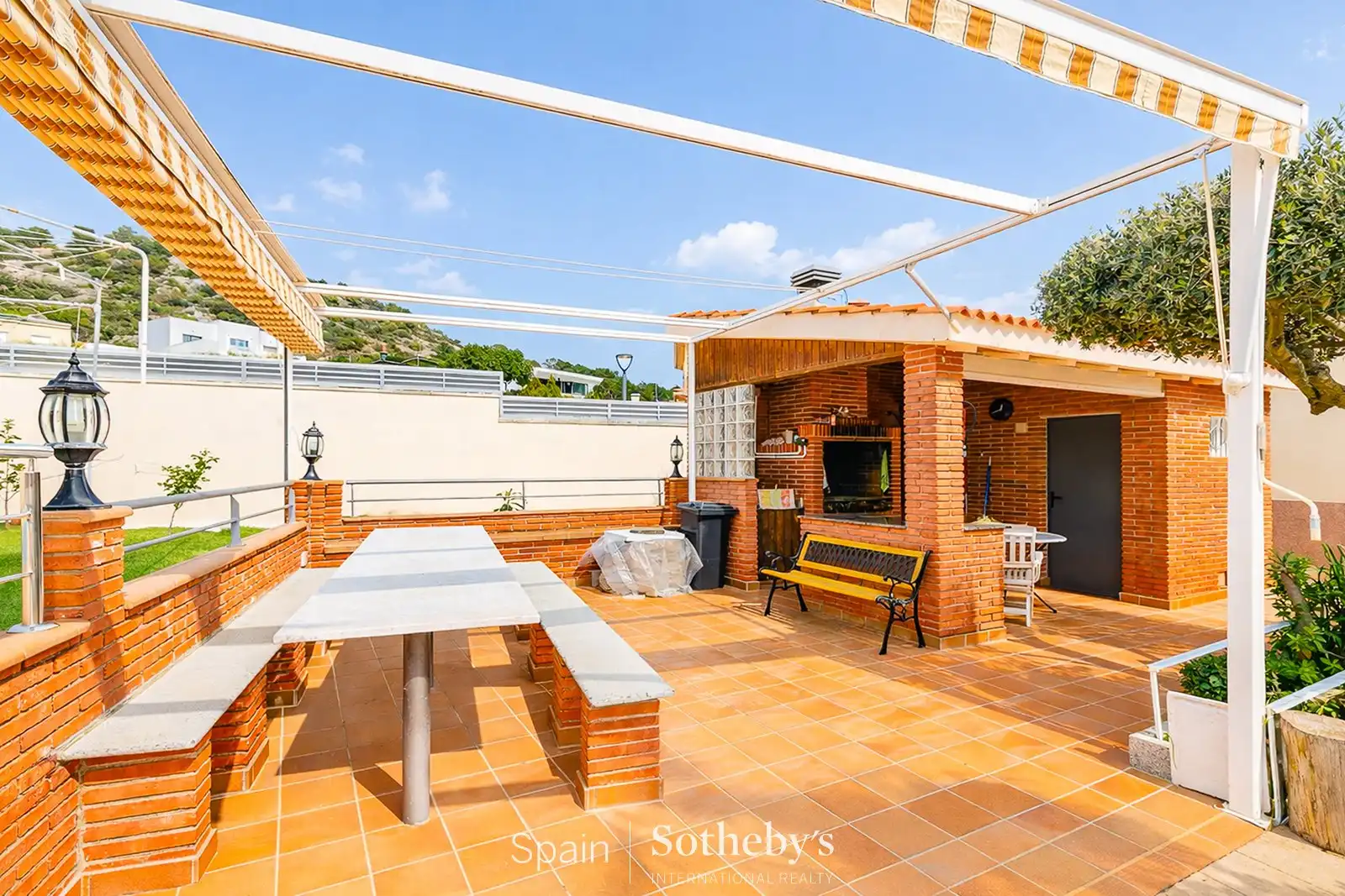 Terrace of Houses for sale in Sant Pere de Ribes  with Air Conditioner, Heating and Private garden