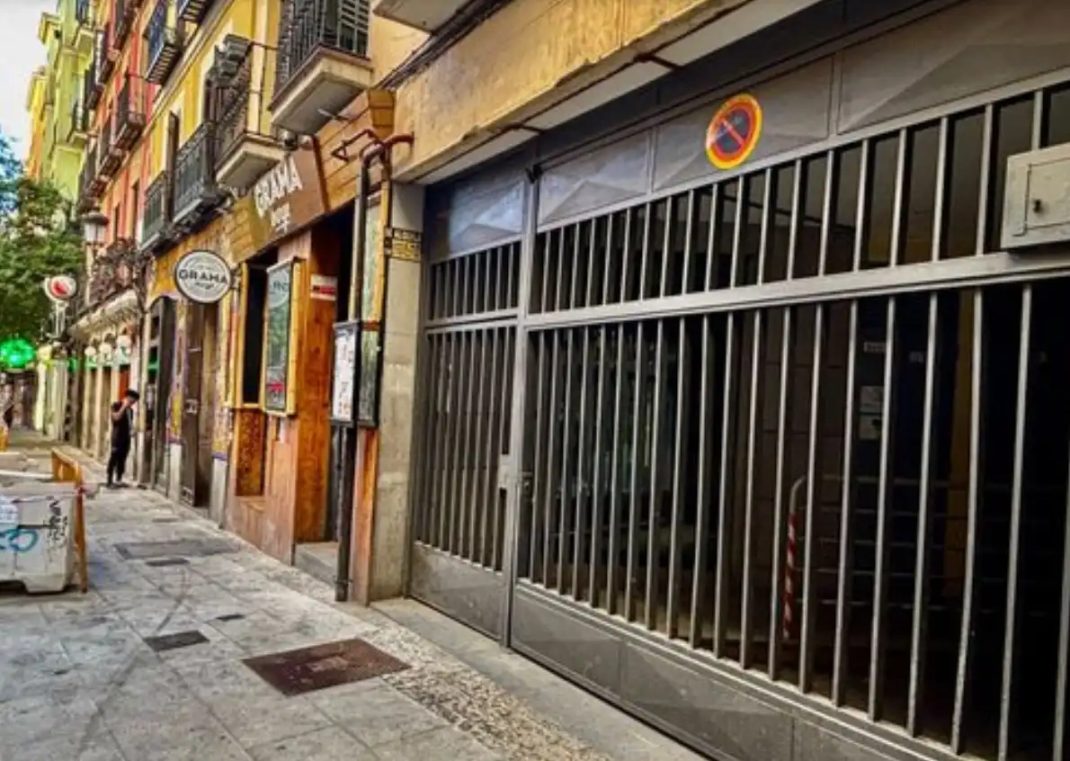 Individual amb ascensor en venda a Calle de la Cruz 19, imagen 4