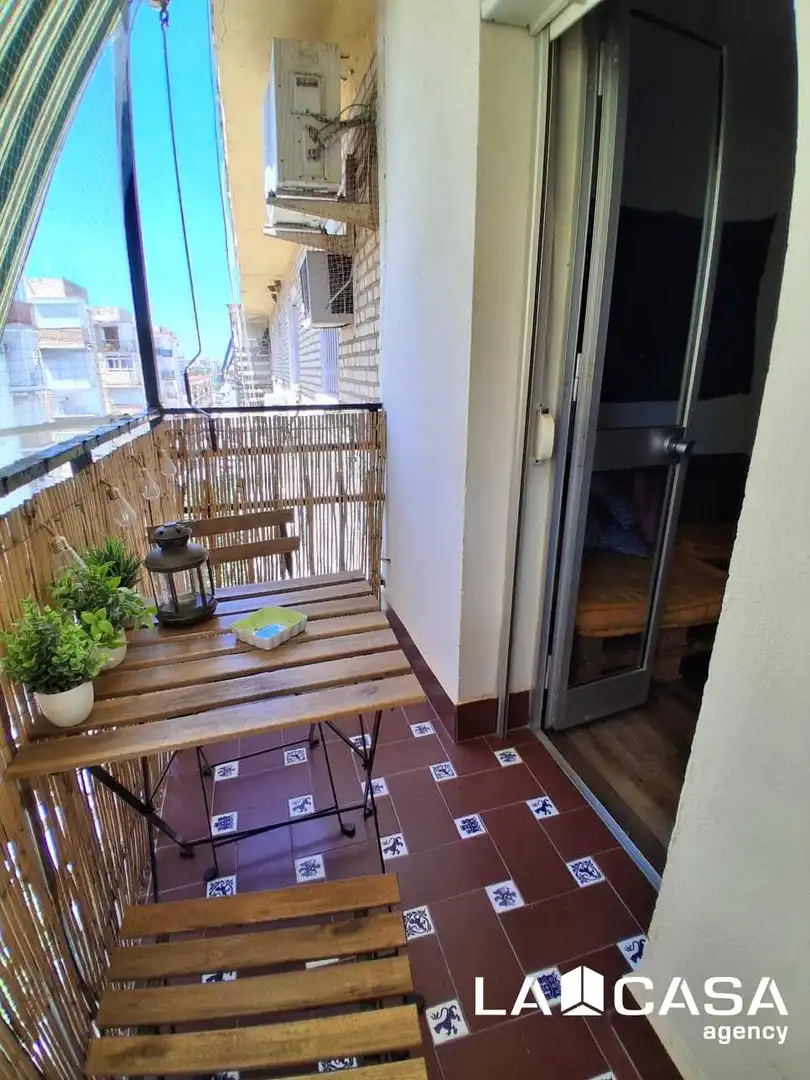 Terrassa de Pis en venda en Dos Hermanas amb Aire condicionat i Terrassa
