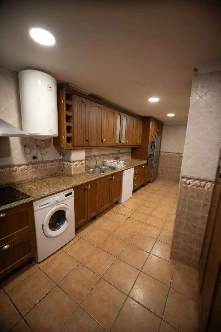 Habitació a Calle Jerez Perchet, 15, Cortijo Bazán - Los Casinis - Los Cipreses